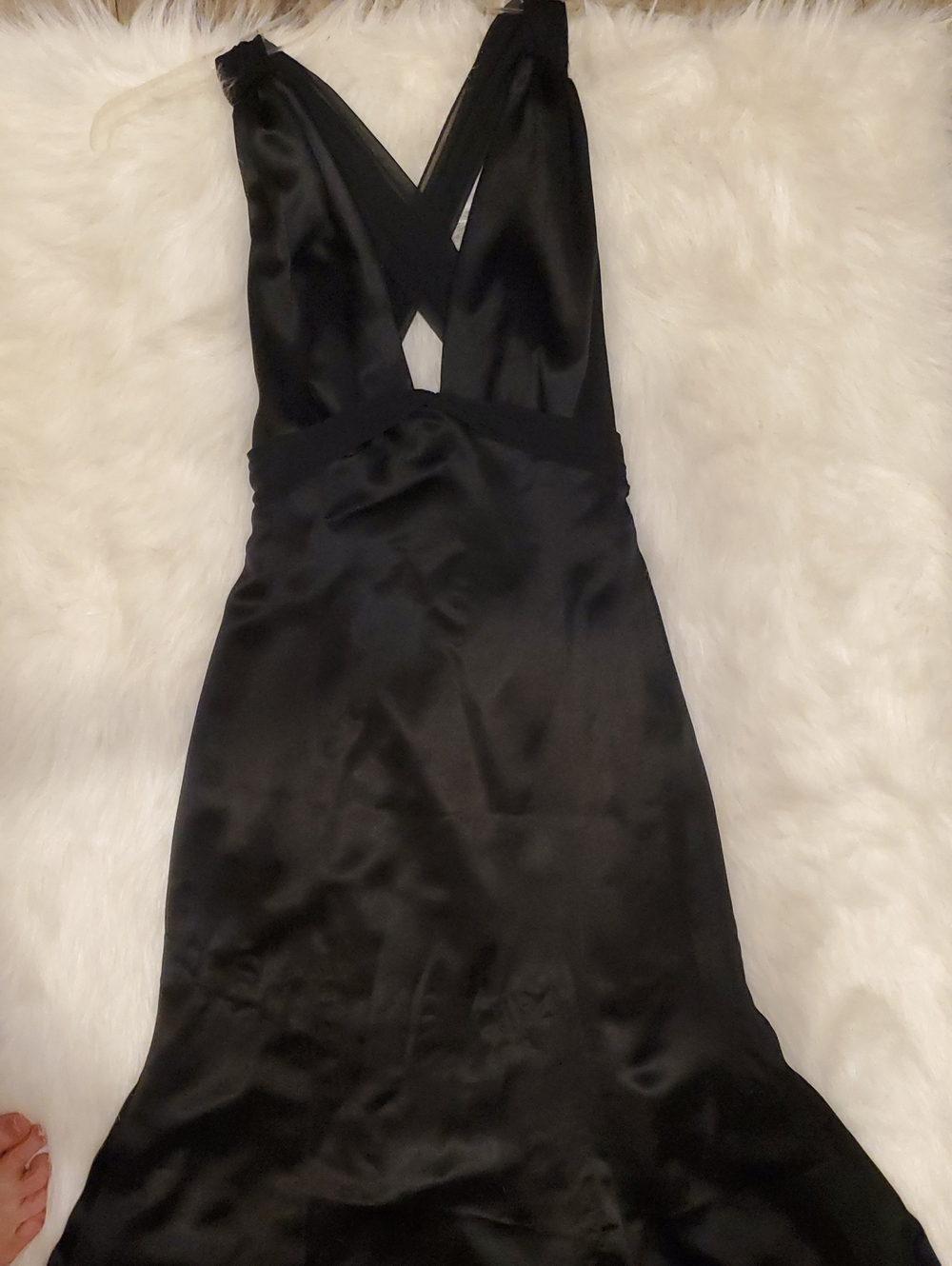 Vera Wang Black Satin Backless V-Back Gown